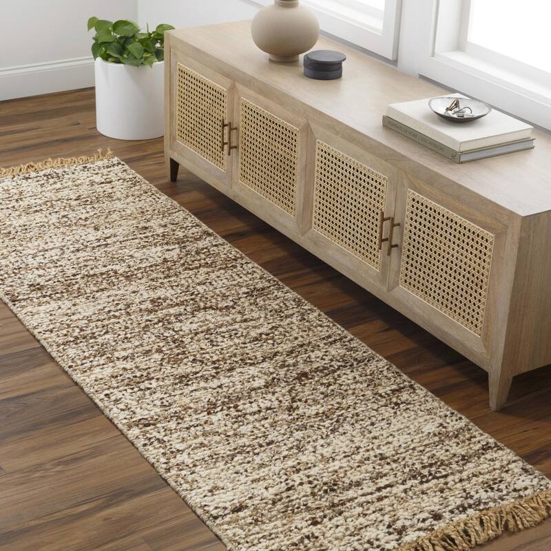 Taya Farmhouse Area Rug - Tan/Cream - 2' 6" x 8'