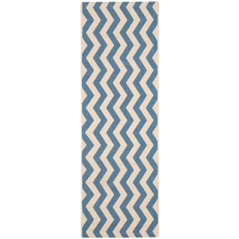 SAFAVIEH Courtyard Morganne Chevron Indoor/ Outdoor Waterproof Patio Backyard