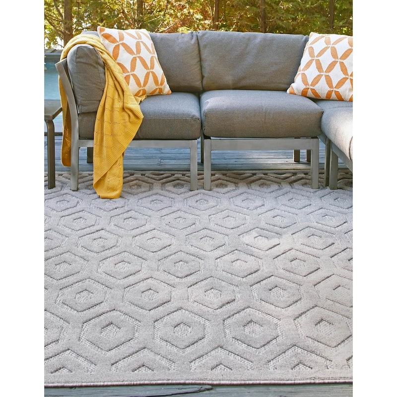 Outdoor Haversham Collection Area Rug