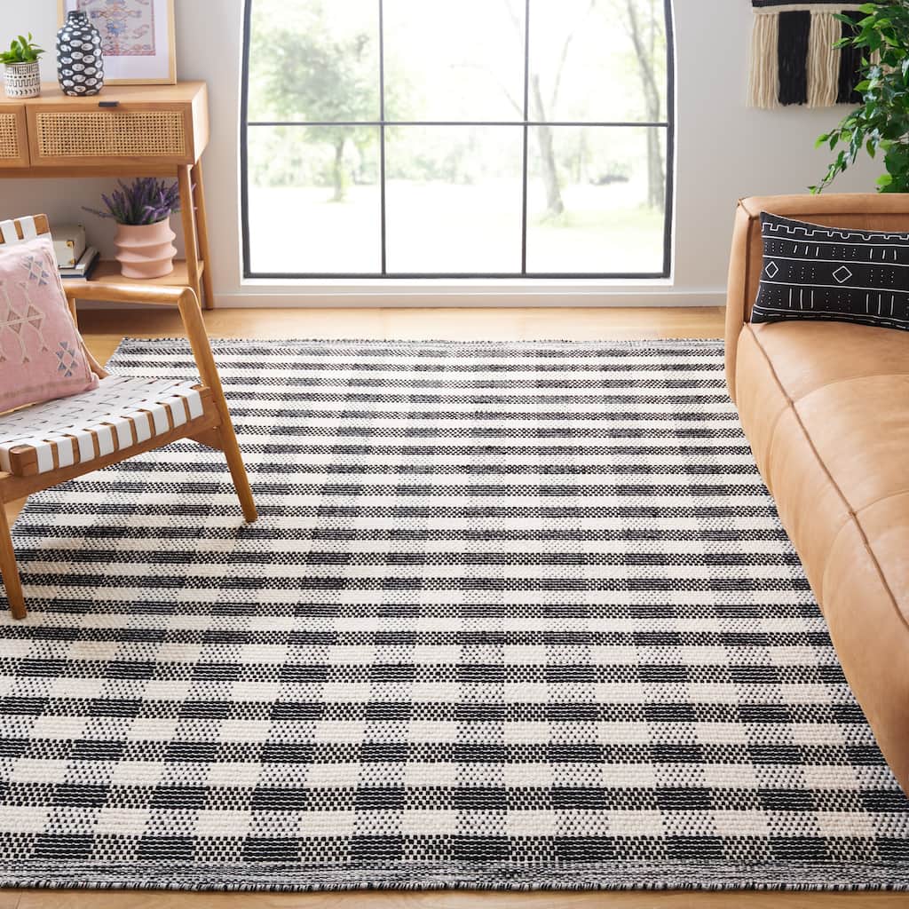 SAFAVIEH Handmade Flatweave Striped Kilim Janae Wool Rug