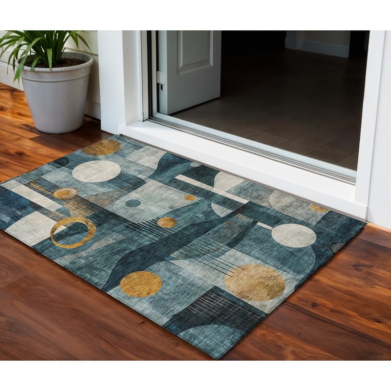 HomeRoots Geometric Transitional Rectangle Outdoor Rug - 3' x 5'