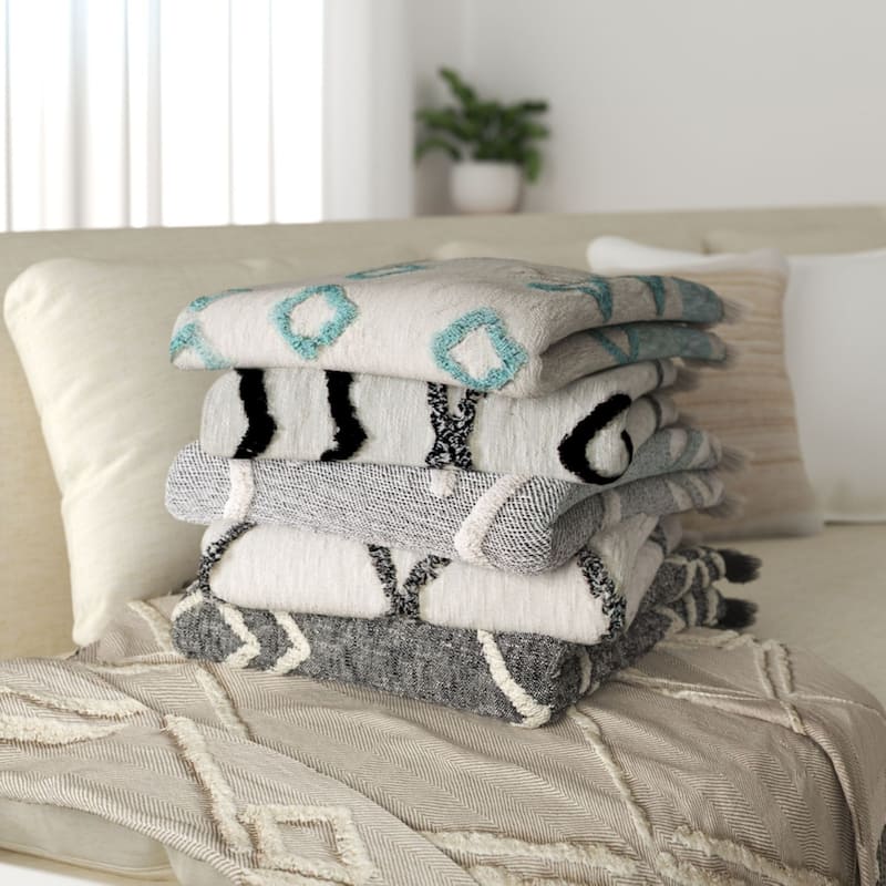 Sevita Diamond Skies Blue & Ivory Fringed Cotton Standard Size Throw Blanket