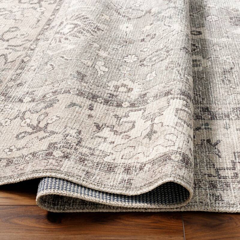 Livabliss Davina Updated Traditional Medallion Area Rug