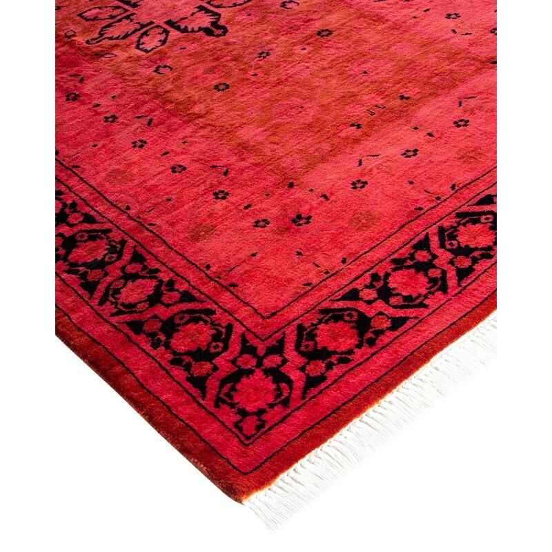 Overton Hand Knotted Wool Vintage Inspired Modern Contemporary Overdyed Pink Area Rug - 3' 2" x 5' 3"