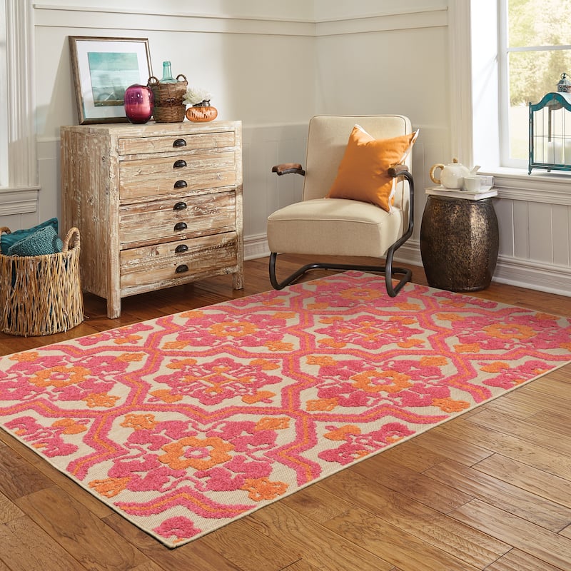 Vista Home Capri Mixed Pile Pink/Orange Floral Indoor- Outdoor Rug.