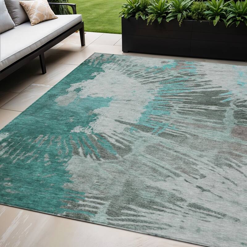 HomeRoots Abstract Transitional Rectangle Outdoor Rug - 5' X 8'