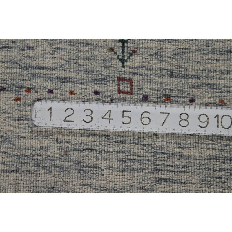 Hand Knotted Oriental 100% Wool Carpet Tribal Animal Pictorial Beige & Ivories Gabbeh Area Rug - 7' 10'' X 5' 5''