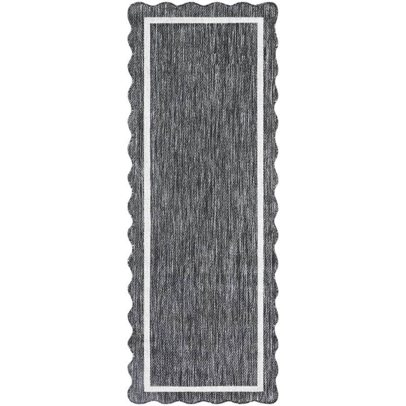 Livabliss Miami Beach Traditional Indoor / Outdoor Area Rug - Black - 2'7" x 7'3"