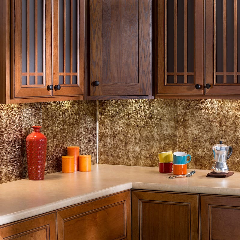 FASÄDE Hammered Decorative Vinyl Backsplash Panel