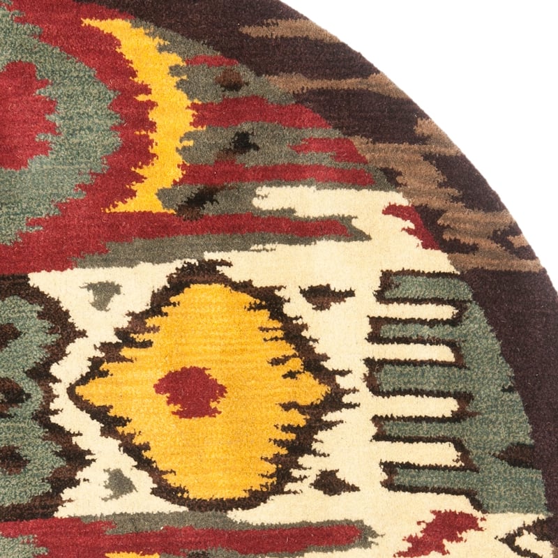 SAFAVIEH Handmade Ikat Shianne Modern Wool Rug