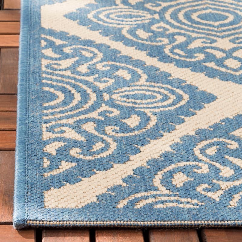 SAFAVIEH Beach House Phyllis Indoor/ Outdoor Waterproof Patio Backyard Rug