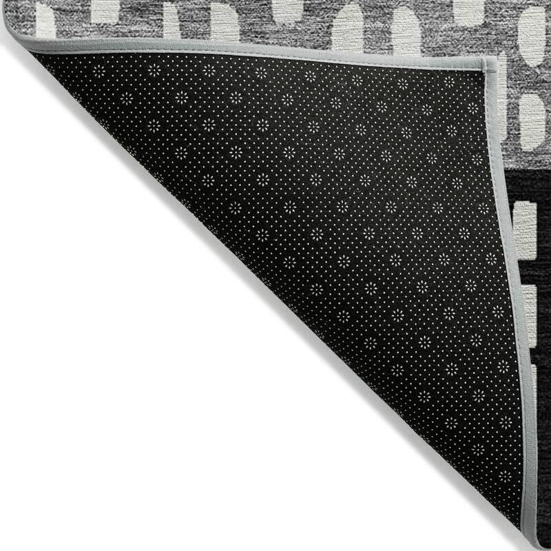Machine Washable Indoor/ Outdoor Stripe Geo Chantille Rug