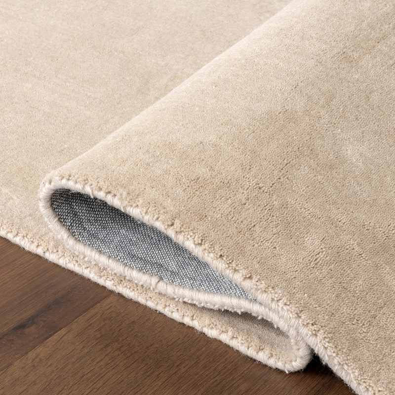 Frenshe Interiors Maru Wool Area Rug