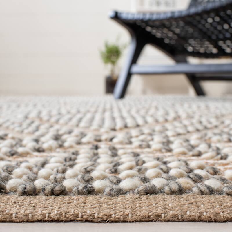 SAFAVIEH Handmade Natura Inna Diamond Jute & Wool Rug