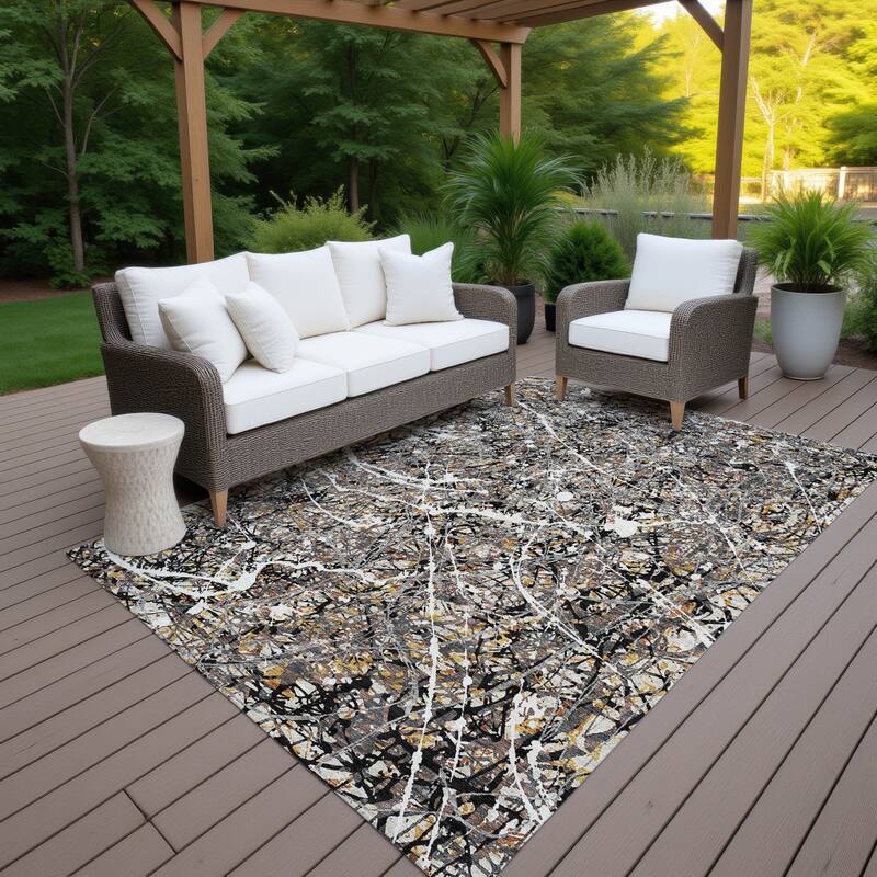 Machine Washable Indoor/ Outdoor Modern Splatter Chantille Rug