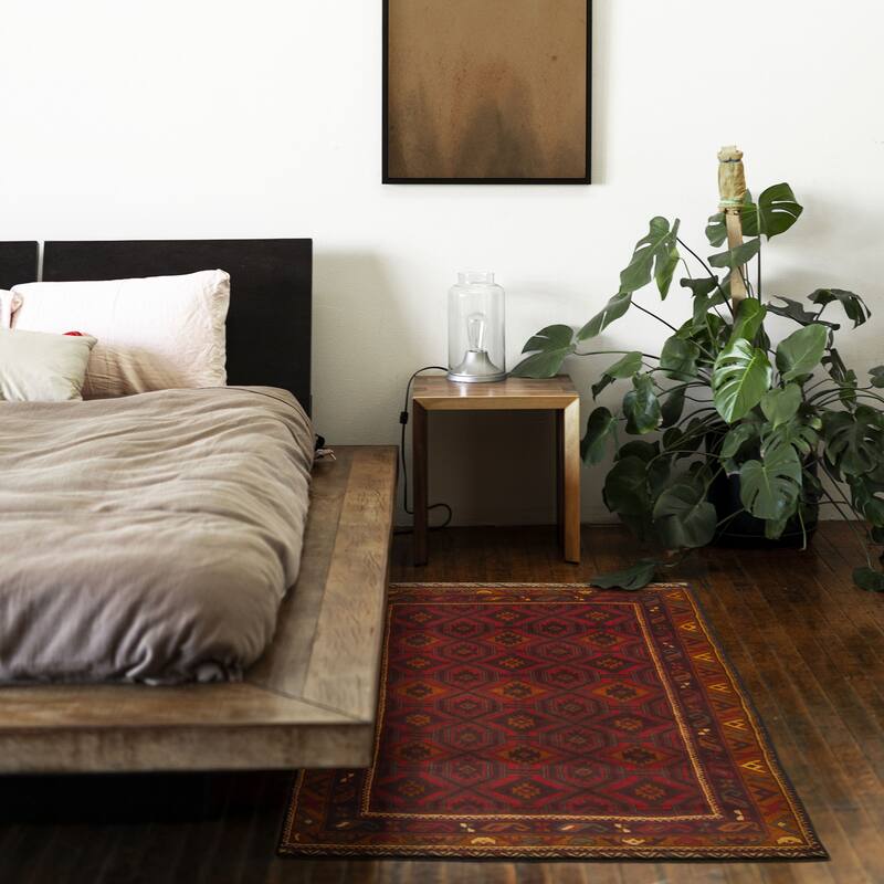Teimani Red Rug 2'9" x 4'5" - 2'9 x 4'5