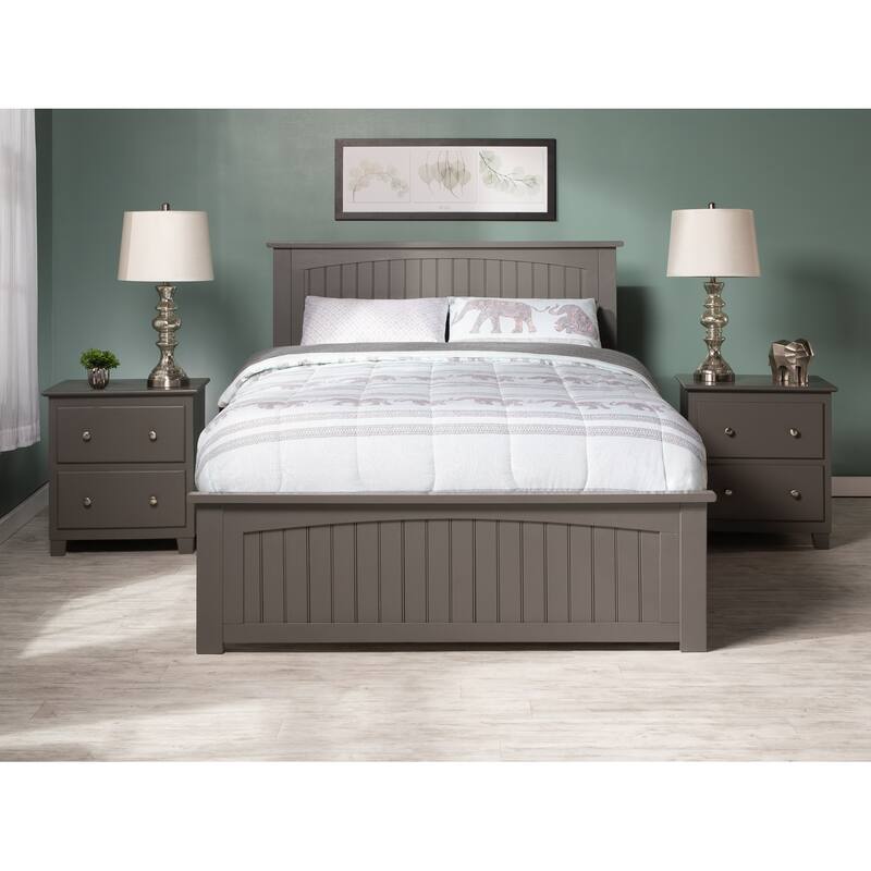 Nantucket Bed with Matching Footboard and Twin XL Trundle