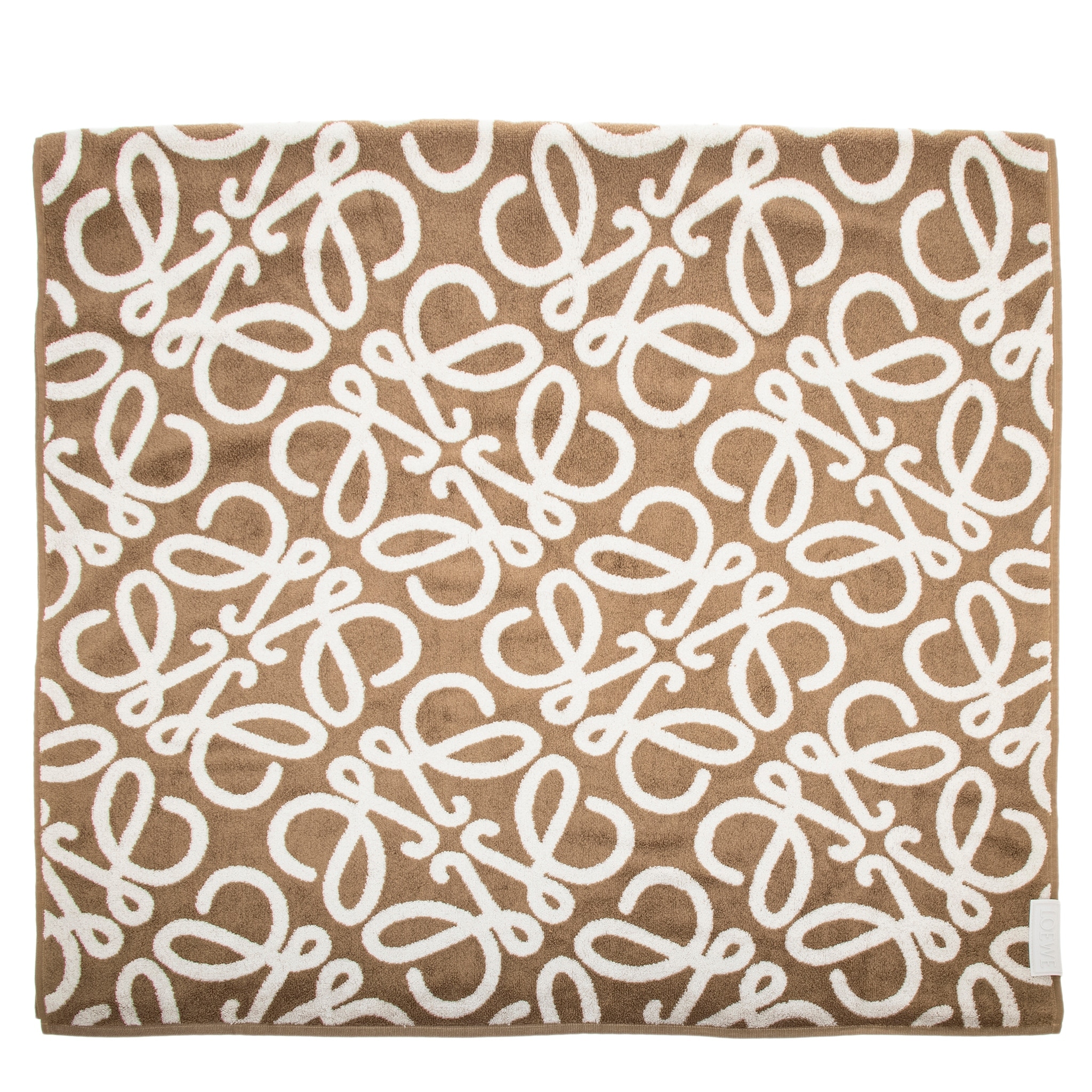 Loewe-Anagram-Towel.jpg