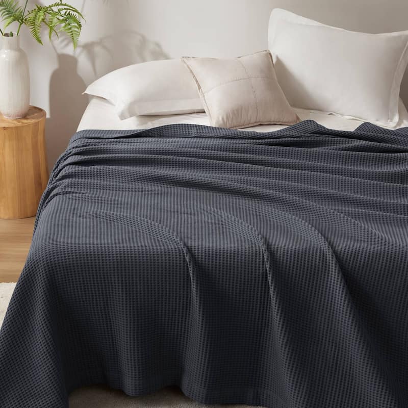 Madison Park Waffle Weave Cotton Blanket