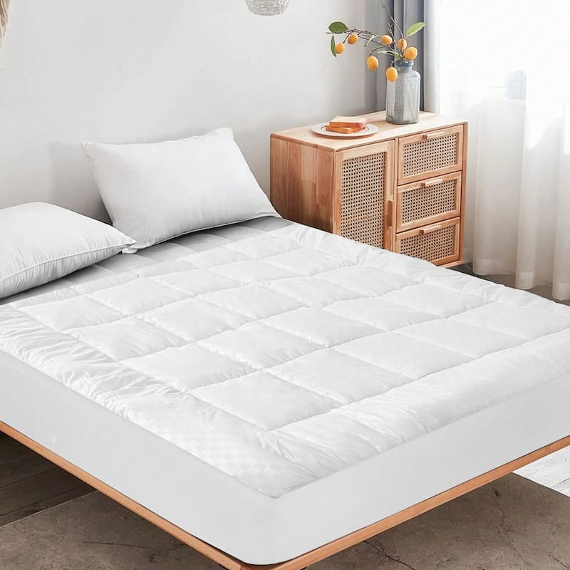 Breathable Down Alternative Mattress Topper with 8-21in Deep Pocket - 78in*80in - White