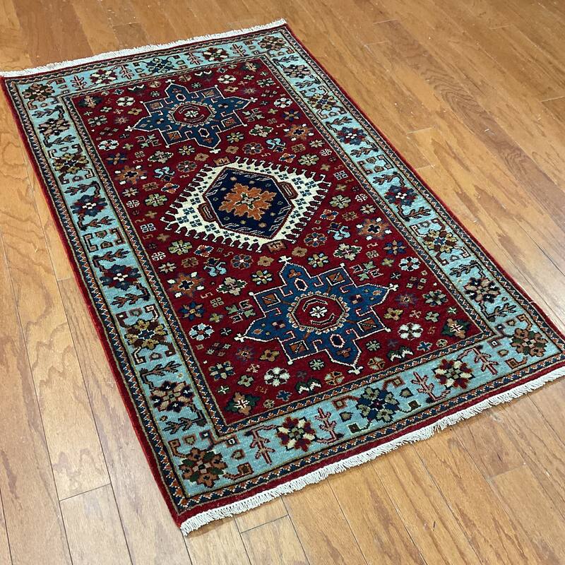 HERAT ORIENTAL Hand-knotted 2'6 x 4' Indo Karaja Wool Rug - 2'6" x 4'