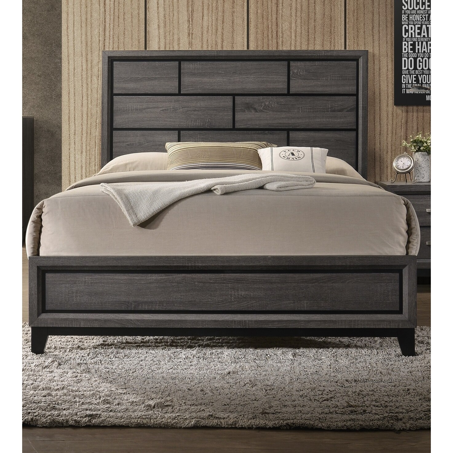 Queen Size Wood Panel Bed with Box Design Headboard and Rubberwood Frame