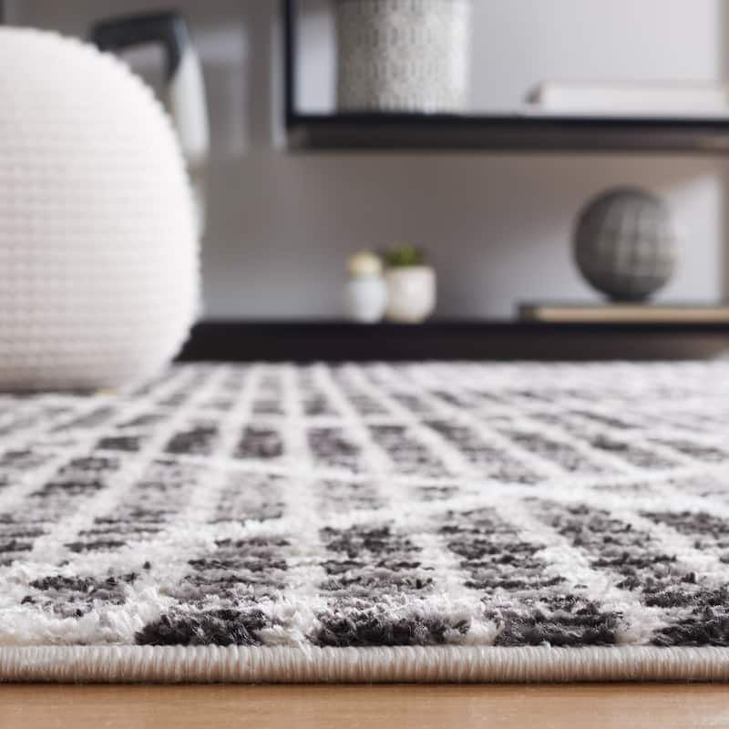 SAFAVIEH Marrakech Ephrona Rustic Trellis Rug