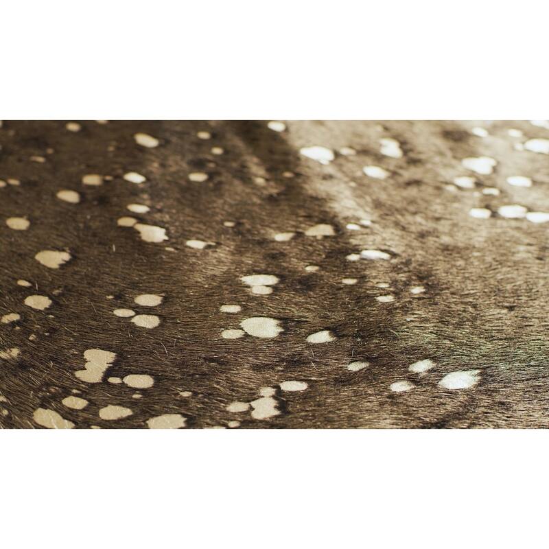Handmade Vail Moonstone Cowhide Leather Area Rug - 7' x 7'4"