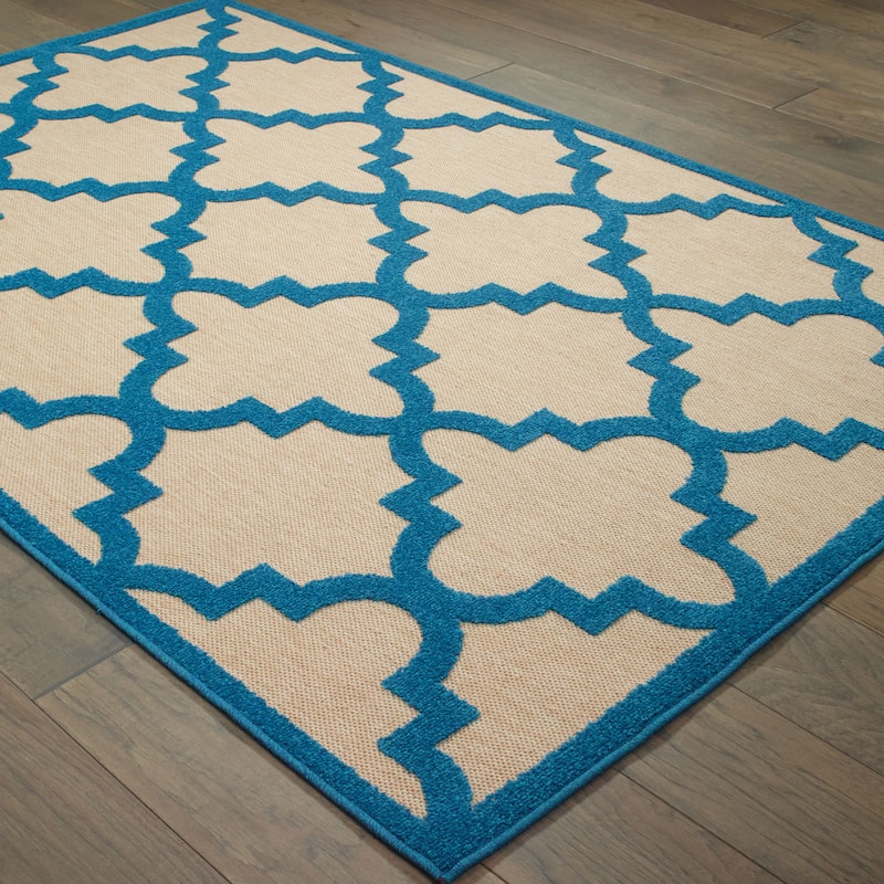 Style Haven Cara Mixed Pile Quatrafoil Lattice Indoor/ Outdoor Area Rug