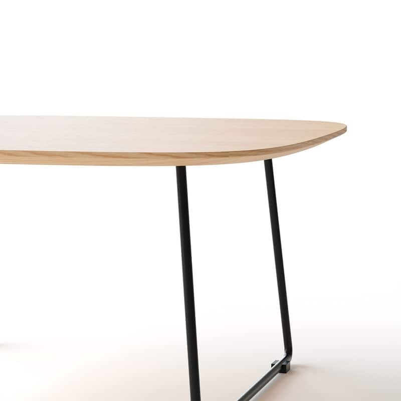 Modern Coffee Table - Minimalist Oak Veneer Centerpiece for Living Room & Small Spaces