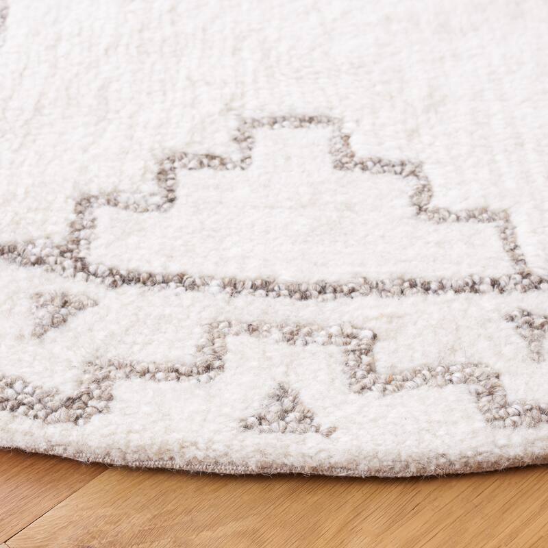 SAFAVIEH Handmade Casablanca Shag Kika Wool Rug