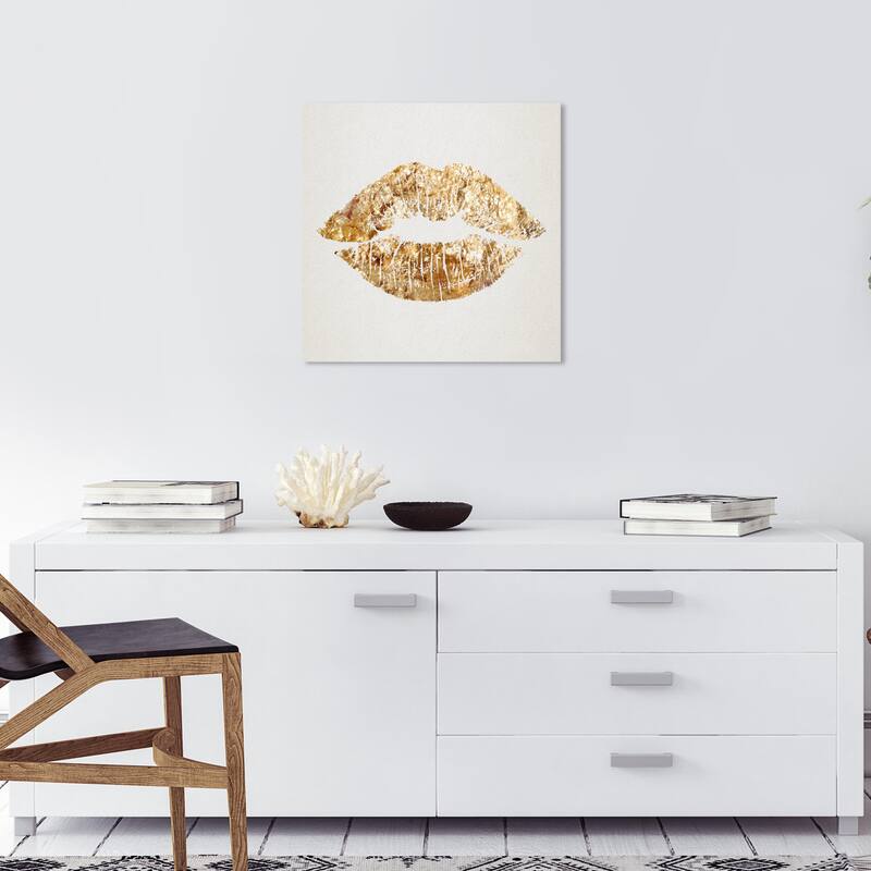 Wynwood Studio Canvas Fashion and Glam Solid Kiss Square - CUSTOM Gold and Gold Modern & Contemporary Wall Art Canvas Print - 20 x 20