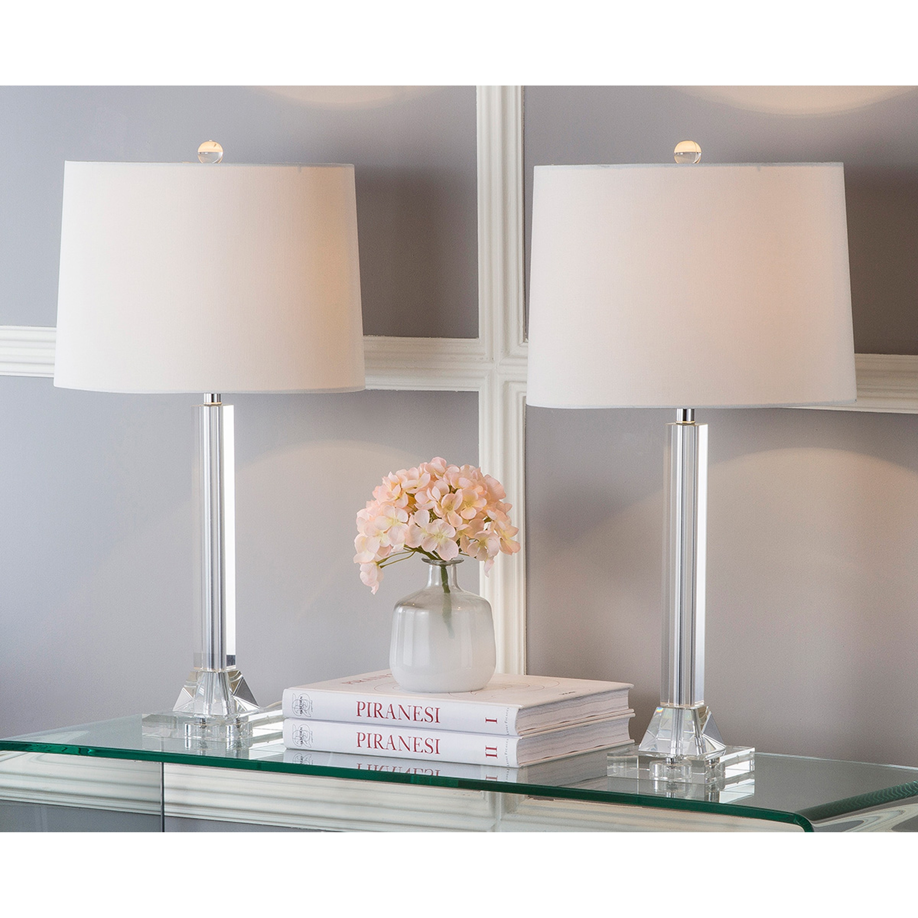 Crystal column outlet table lamp
