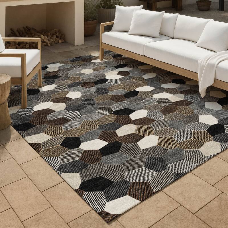 Machine Washable Indoor/ Outdoor Modern Loyd Chantille Rug - Black - 8' x 10'
