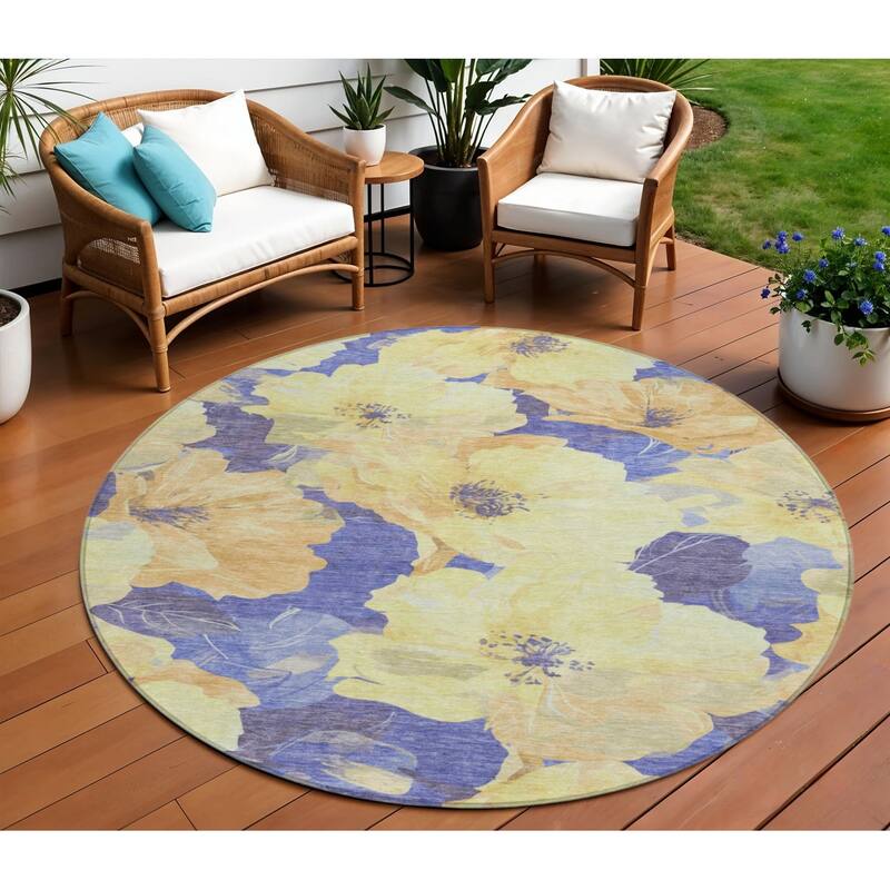 HomeRoots Floral Transitional Rectangle Outdoor Rug - Beige/Purple - 8' Round