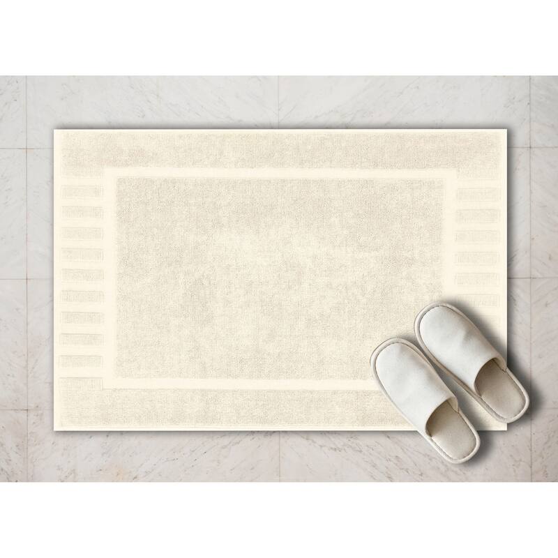 White Classic Luxury Cotton Bath Mat 22x34 Set of 2