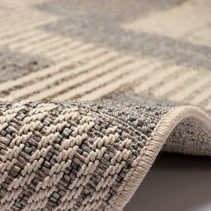 Liora Manne Riviera Lines Indoor/Outdoor Area Rug