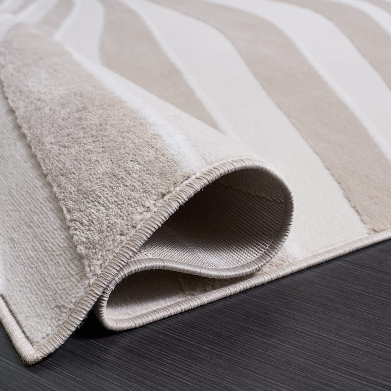 SAFAVIEH Saylor Wakana Modern Rug