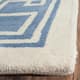 SAFAVIEH Handmade Bella Yosun Modern Floral Wool Rug