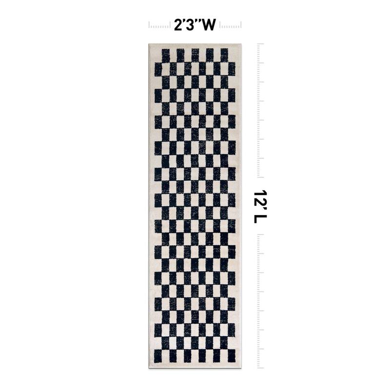 Contemporary Checkered Stylish Area Rug, Pet Friendly for Any Room