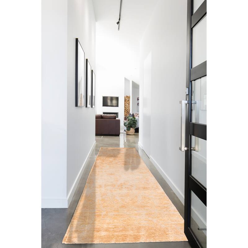 ECARPETGALLERY Hand-knotted Legacy Tan Silk, Wool Rug - 2'6 x 10'0