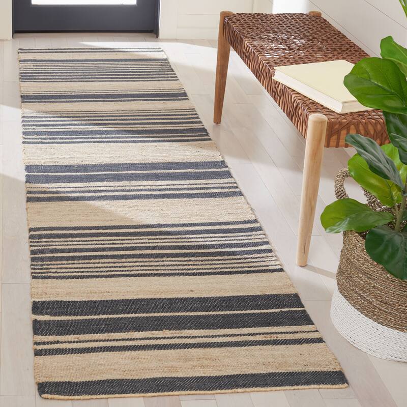 SAFAVIEH Handmade Kilim Gulriz Stripe Jute & Wool Rug - 2'3" x 9' Runner - Ivory/Charcoal