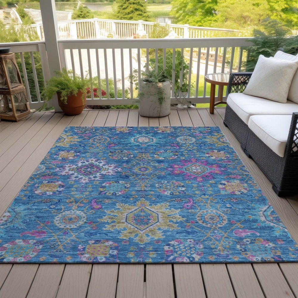 Machine Washable Indoor/Outdoor Boho Traditional Chantille Rug