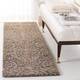 SAFAVIEH Florida Shag Honey Ornate Damask 1.2-inch Thick Rug - 2'3" x 7' Runner - Grey/Beige