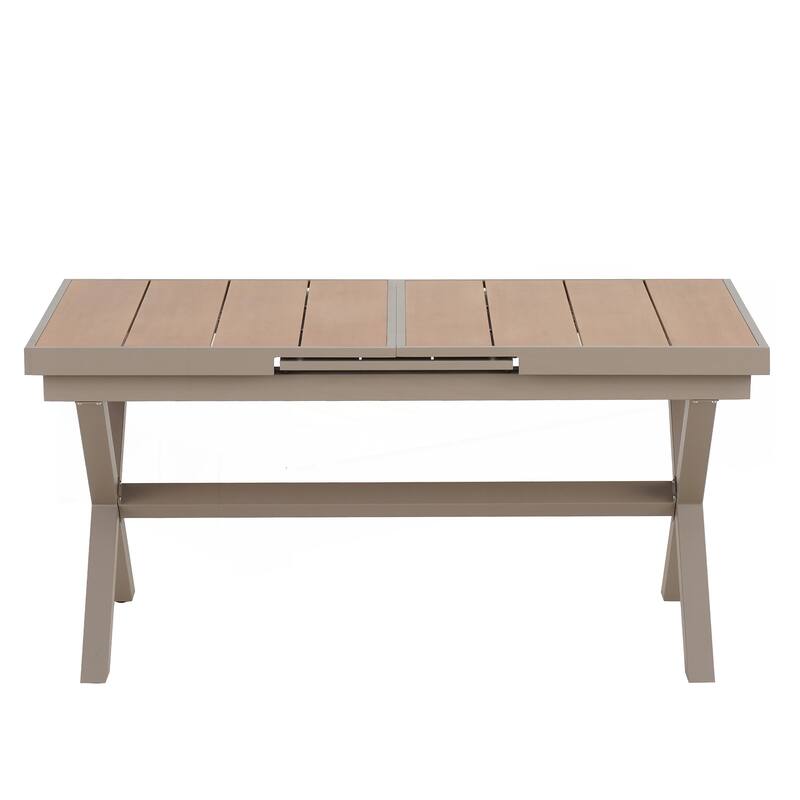 Experience Outdoor Dining Freedom with a Flexible Set
