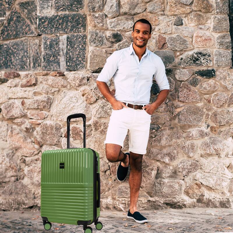 Lightweight Expandable 20-Inch Hardside Spinner Suitcase with TSA Lock