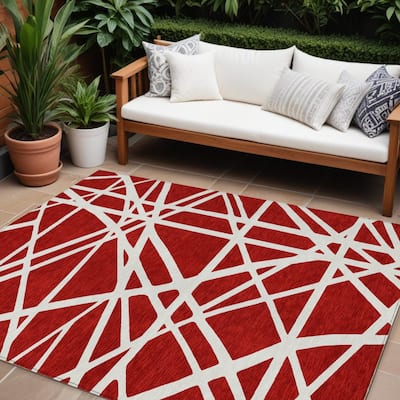 HomeRoots Geometric Transitional Rectangle Outdoor Rug