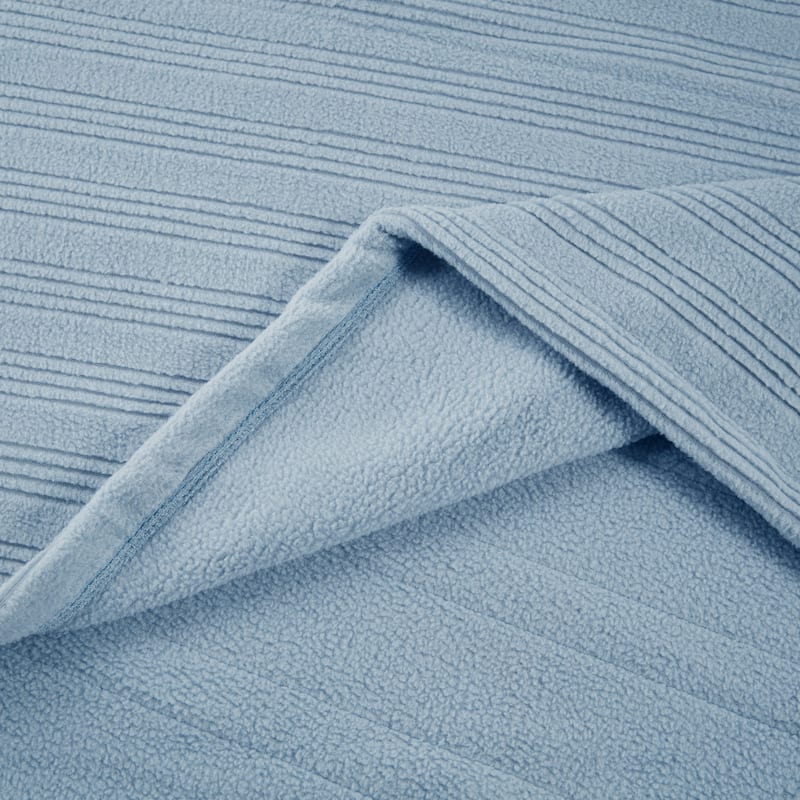 Serta Travis Heated Tri-Rib Microfleece Blanket