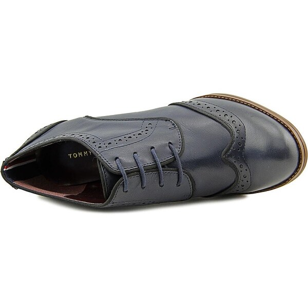 tommy hilfiger scylla wingtip oxford