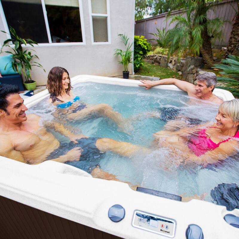 Lifesmart LS350 Plus 5-Person 28-Jet 110v Plug and Play Spa with Thermal Locking Cover